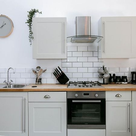 Peaceful Apartment - Dedicated Free Parking - Walk To Centre, Uni, Hosp - Business And Leisure - Contact For Long Stays Exeter Extérieur photo
