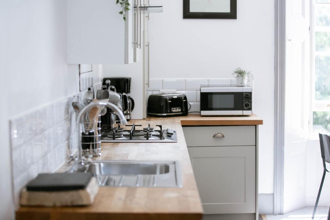 Peaceful Apartment - Dedicated Free Parking - Walk To Centre, Uni, Hosp - Business And Leisure - Contact For Long Stays Exeter Extérieur photo